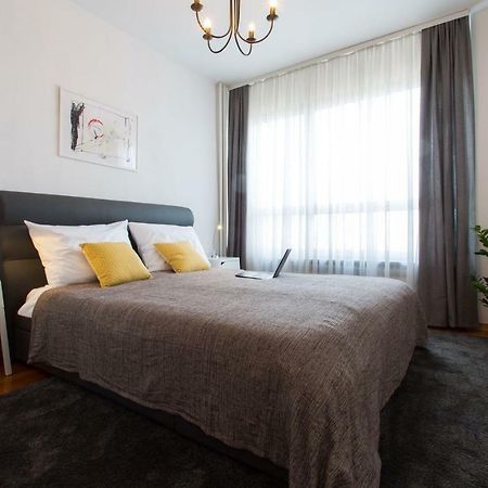 Apartment Bonbon Zagreb Bagian luar foto