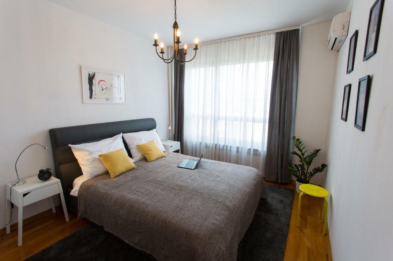 Apartment Bonbon Zagreb Bagian luar foto
