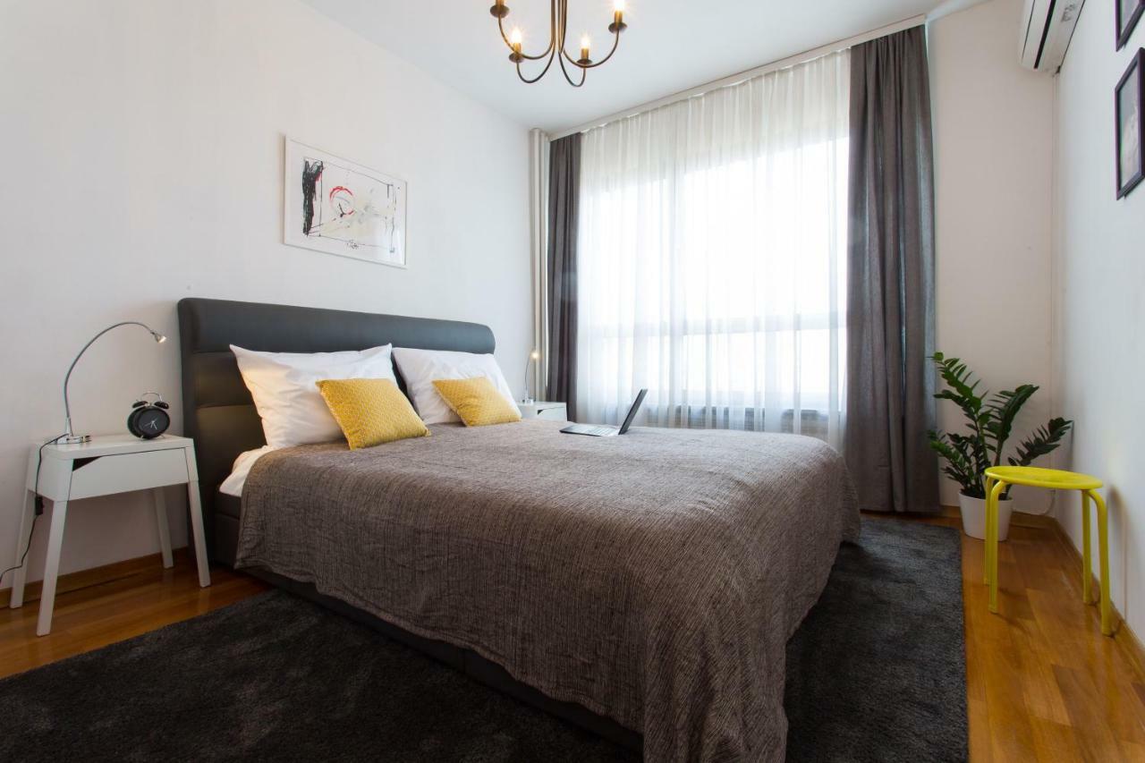 Apartment Bonbon Zagreb Bagian luar foto
