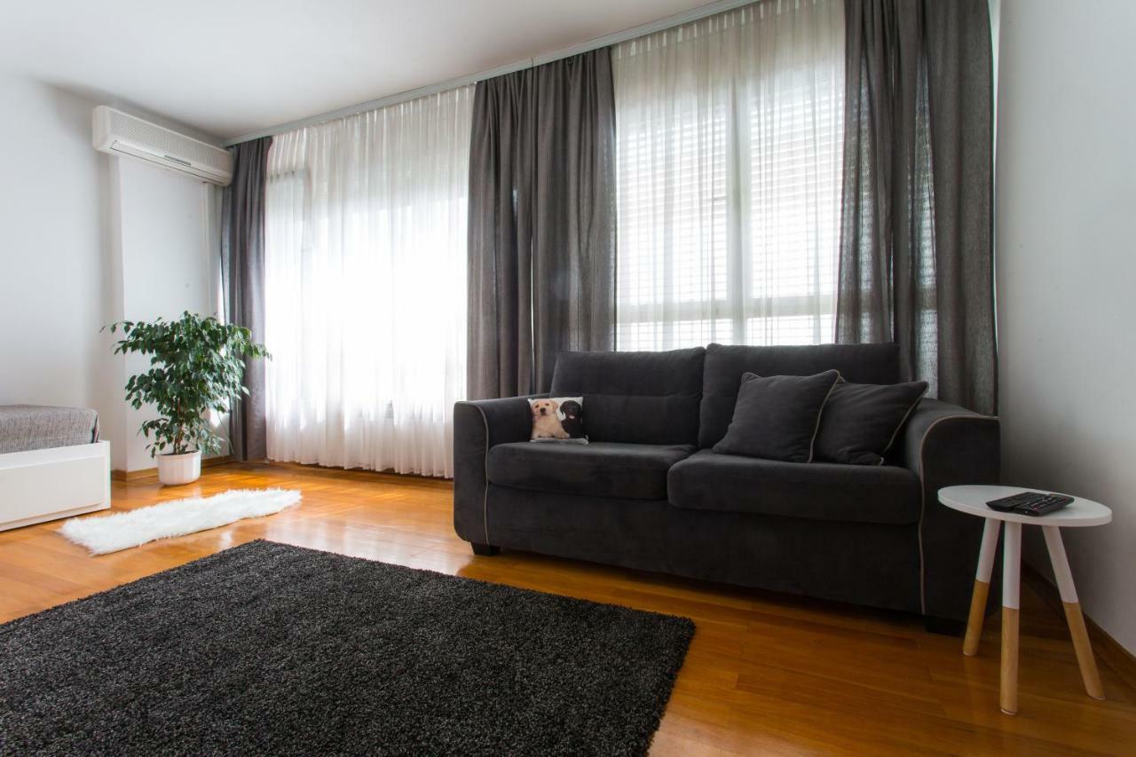 Apartment Bonbon Zagreb Bagian luar foto